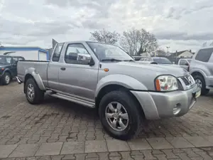 Nissan Navara Pick Up 4WD King Cab *LKW-Zl./ATM nur 19TKM*