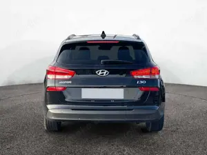 Hyundai i30 SW T-GDI AT|NAVI|KAMERA|WINTERPAKET|TEMPOMAT Bild 5