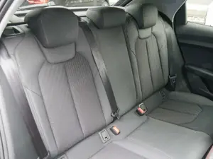 Audi A1 30 TFSI advanced SONOS LED NAVI TEM Bild 4