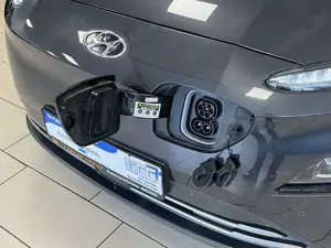 Hyundai KONA Trend 2WD*ACC*R-Cam*Navi*CarPlay*SHZ*LED*1H Bild 4