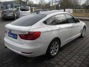 BMW 320 i 3 Gran Turismo Advantage LED Sitzhzg.PDC Bild 4