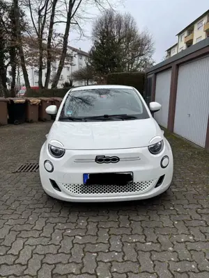 Fiat 500e Icon
