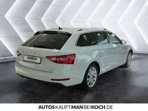 Skoda Superb Combi 1.5 TSI Ambition DSG NAVI KEYLESS Bild 5