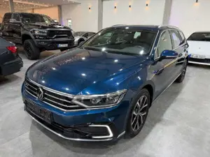 Volkswagen Passat Variant GTE*IQ LED*Pano*IQ DRIVE*Kam*AHK*