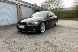 BMW 325 325i Coupe M Sportpaket - Alcantara - Schalter