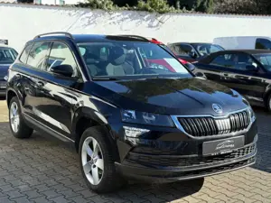 Skoda Karoq 1,6 TDI Ambition*beheizb.Lenkr.*PDC+Rückfahrkam Bild 3