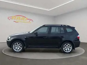 BMW X3 3.0d M-Paket *Panorama*Schalter* Bild 4