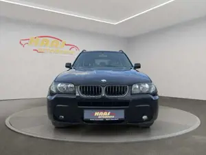BMW X3 3.0d M-Paket *Panorama*Schalter* Bild 2