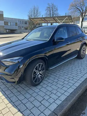 Mercedes-Benz GLC 300 GLC 300 4Matic 9G-TRONICAMG Line Advanced