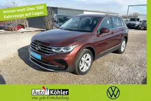 Volkswagen Tiguan Elegance TSI DSG Matrix/CarPlay/Black/AHK