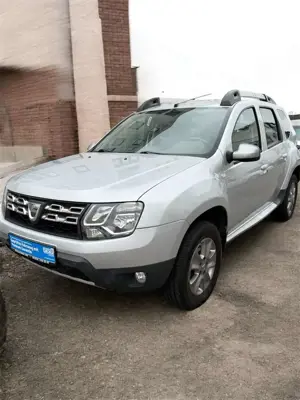 Dacia Duster 4x2, Navi, Leder, Tempomat, 1 Hand, Scheckheft
