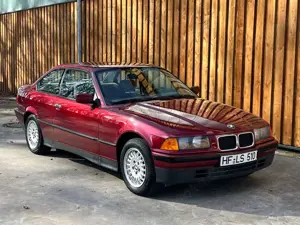 BMW 318 is Coupe E36 1.Hand, Scheckheft, 28.000 Km!!!