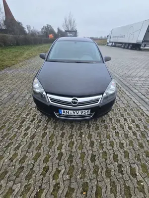 Opel Astra Astra 1.6 Caravan Easytronic Selection 110 Jahre