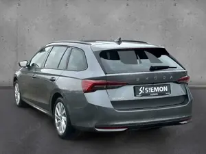 Skoda Octavia Combi TDI DSG Selection AHK MatrLED 360° Bild 3
