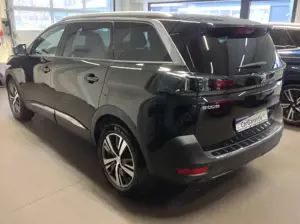 Peugeot 5008 Allure Pack PureTech 130 - 7 Sitzer Bild 2