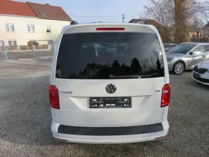 Volkswagen Caddy 1.6 TDI Trendline BMT Bild 4