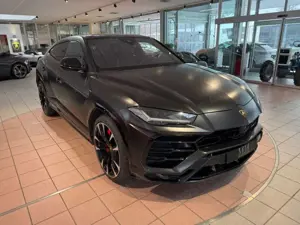 Lamborghini Urus ADAS/BO/PANORAMA/NIGHTVISION