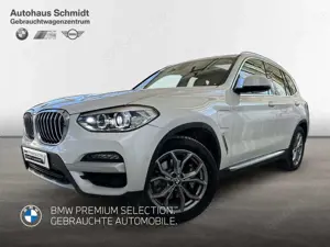 BMW X3 xDrive30e xLine Head-Up HiFi DAB LED Shz