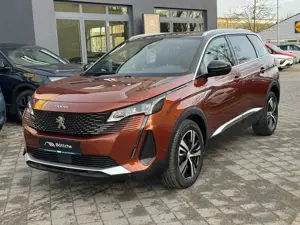 Peugeot 5008 GT 1.2 kam-Teilleder-Winterpaket 1.99% Bild 2