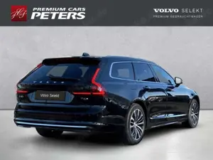 Volvo V90 T6 18''LM LichtPaket DAB Harman eStandhz Frontsche Bild 2