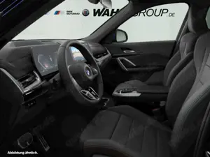 BMW X1 xDrive20d M Sport AHK Panorama HeadUp Adapt LED Dr Bild 2