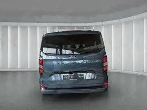 Ford Tourneo Custom Titanium 2.0 EcoBlue 320 L2 Auto Van *Tourneo 0% A Bild 4