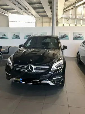 Mercedes-Benz GLE 350 GLE 350 d 4Matic 9G-TRONIC AMG Line