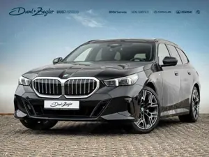 BMW 520 d Tour M-Sport 20 ACC AHK PANO Sitzlüft HK