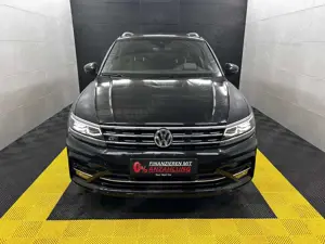 Volkswagen Tiguan R-Line+AHK+Panorama+Ambiente+ACC+KAM+LED Bild 2