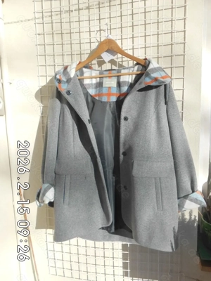 Damen Kurzmantel mit Kapuze    Gr. 44