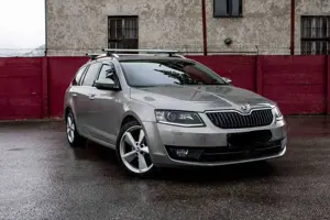 Skoda Octavia Octavia Combi 2.0 TDI Green tec DSG Elegance