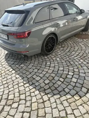 Audi A4 45 TFSI quattro sport