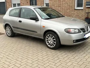 Nissan Almera 1.5 acenta Bild 4