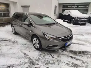 Opel Astra Kombi 120 Jahre ,AHK.SHZ.PDC.Navi.DAB