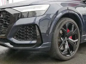 Audi RS Q8 HD-Matrix Pano BO STHZG Luft Bild 5