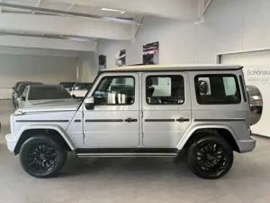 Mercedes-Benz G 350 d AMG 20"+DISTR+AHK+MBEAM+SHD+MEMORY+360° Bild 4