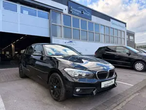 BMW 118 i Lim. Automatik*NAVI*SHZ*PDC*MFL*TOP