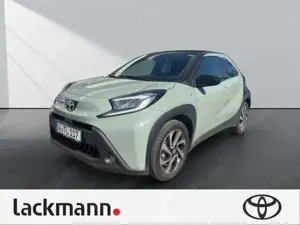 Toyota Aygo X 1,0-l-VVT-i, 5-Türer, Teamplayer
