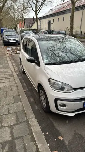 Volkswagen up! join up!