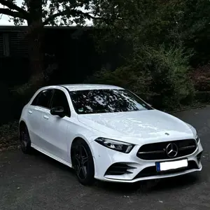 Mercedes-Benz A 200 AMG LINE - 8-Fach bereift