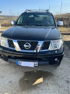 Nissan Navara Navara dCi King Cab SE