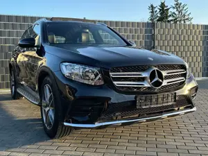 Mercedes-Benz GLC 250 4Matic*9G-TRONIC*AMG*CAM*PANO*SHZ* Bild 3
