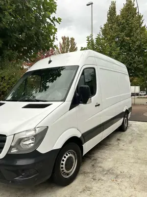 Mercedes-Benz Sprinter 310/311/313/314/316 CDI Bild 2