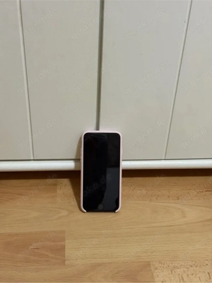 iPhone SE (2020, 2. Gen.)   128 GB, 95 % Akku, sehr guter Zustand