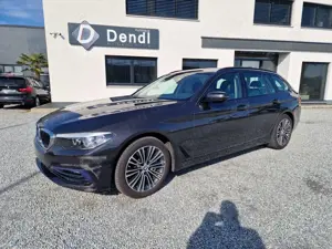 BMW 530 530i Touring Aut. Sport Line