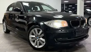 BMW 120 d XENON NAVI PDC LEDER SPORTSITZE 2.HAND