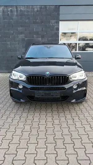 BMW X5 xDrive30d M Pano Hud 360 Laser Soft