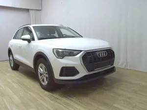 Audi Q3 40 TDI Qu. Navi LED vc RFK Shz Bild 3
