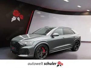 Audi RS Q8 performance AHK Pano Carbon 305km/h HUD Sportabga