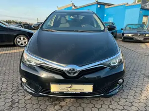 Toyota Auris Bild 2